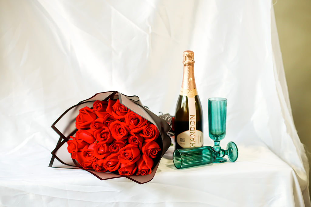 Buquê , chandon e taças